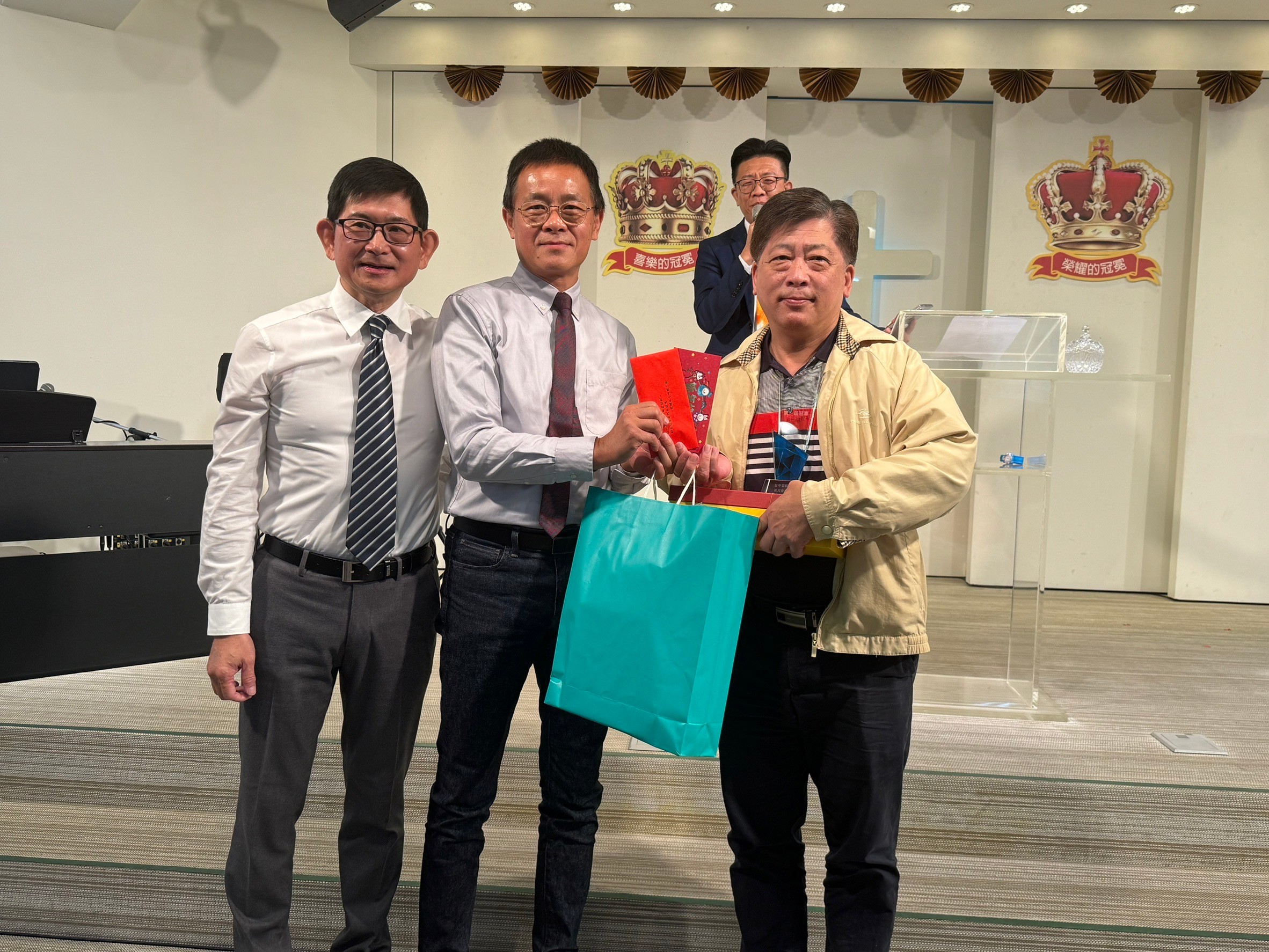 10/19型男大主廚第2屆，歡迎弟兄們大秀廚藝喔